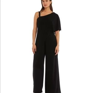 R & M Richards black Jumpsuit size 14. It fits a L or XL